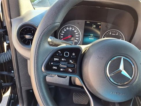 Used 2024 Mercedes-Benz Sprinter 2500 image 14