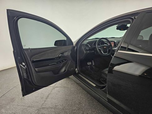 Used 2017 Chevrolet SS image 19