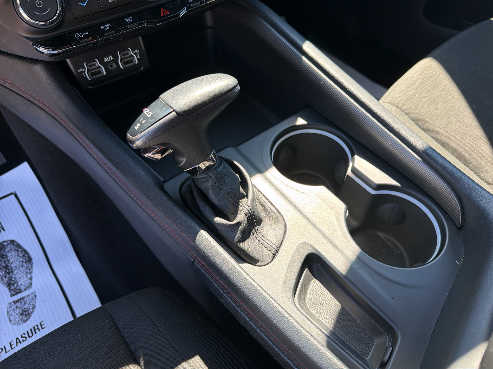 Used 2025 Dodge Durango GT RWD image 22