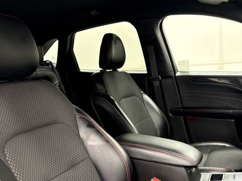 Used 2023 Ford Escape ST-Line Select w/ Tech Pack #2 image 35