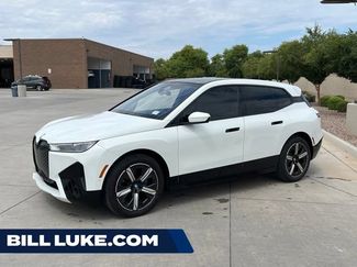 Used 2023 BMW iX xDrive50 w/ Sport Package AWD/4WD video 1