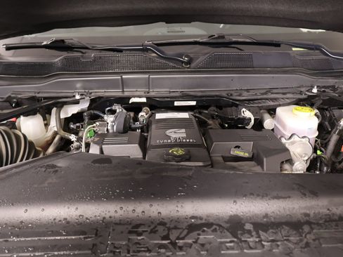 Used 2024 RAM 2500 Big Horn w/ Night Edition image 19