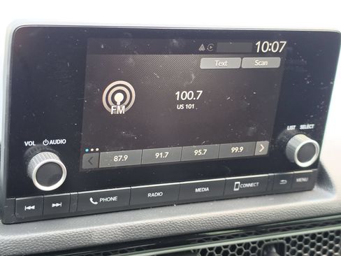 Used 2025 Honda Civic Sport image 22