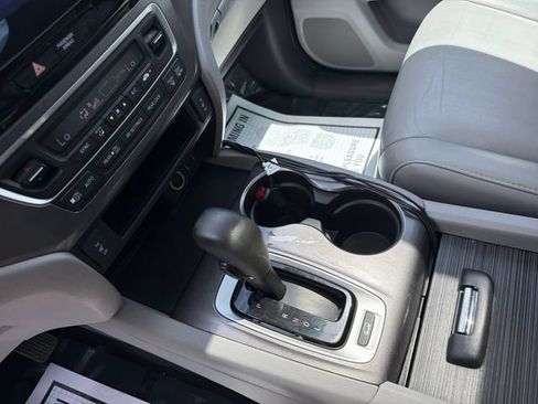 Used 2016 Honda Pilot EX-L image 26