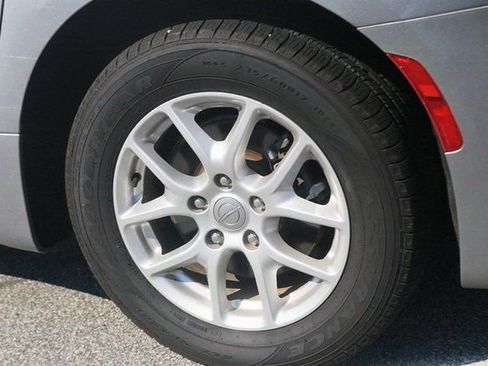 Used 2020 Chrysler Voyager Lxi image 8