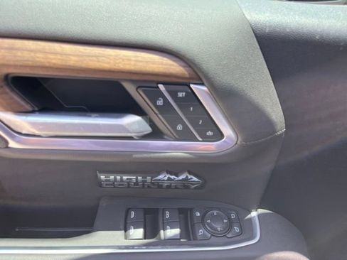 New 2026 Chevrolet Silverado 1500 High Country w/ High Country Premium Package RWD image 18