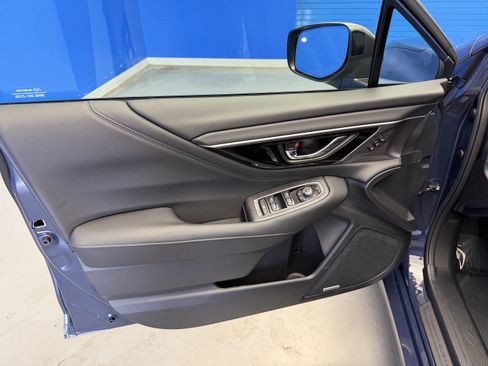 Used 2025 Subaru Legacy Touring XT AWD/4WD image 9