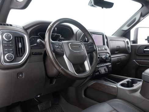 Used 2020 GMC Sierra 2500 Denali w/ Denali Ultimate Package AWD/4WD image 27