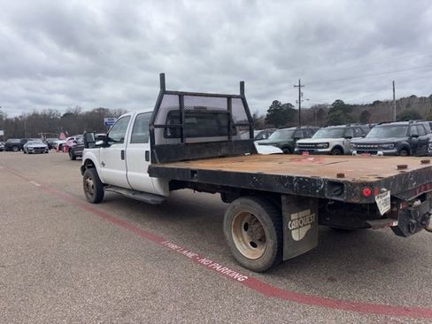 Used 2012 Ford F550 4x4 Crew Cab Super Duty w/ Payload Upgrade Pkg image 7