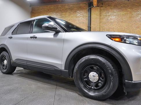 Used 2021 Ford Explorer 4WD Police Interceptor w/ Interior Upgrade Package image 8