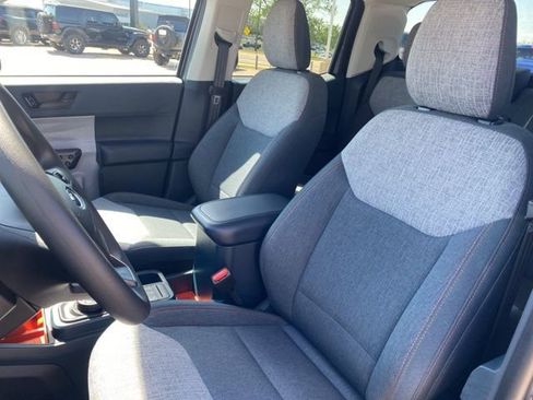 Used 2024 Ford Maverick XLT image 9