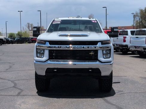 Used 2023 Chevrolet Silverado 3500 LT AWD/4WD image 3