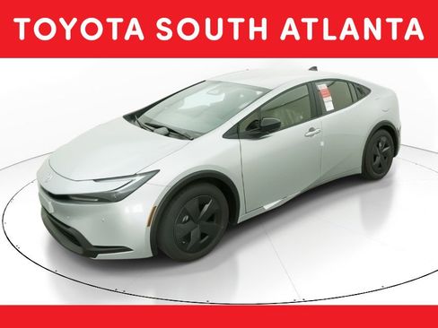 New 2026 Toyota Prius LE image 1
