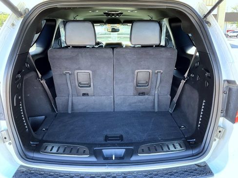 Used 2019 Dodge Durango R/T w/ Blacktop Package AWD/4WD image 9