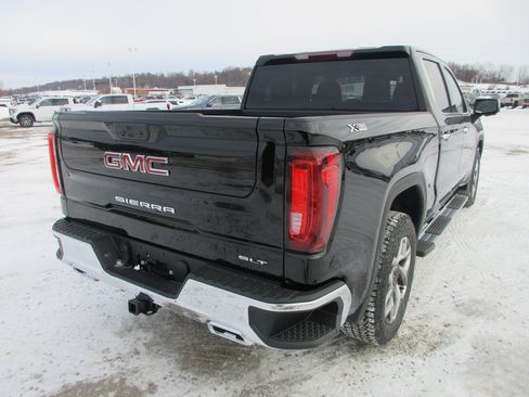New 2026 GMC Sierra 1500 SLT w/ SLT Premium Package image 5