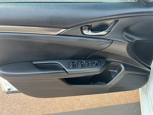 Used 2017 Honda Civic EX-L image 21