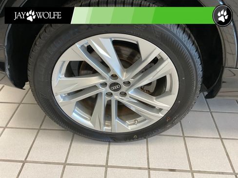 Used 2022 Audi Q7 3.0T Premium Plus AWD/4WD image 7