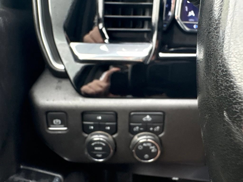 Used 2024 Chevrolet Silverado 2500 LT AWD/4WD image 27