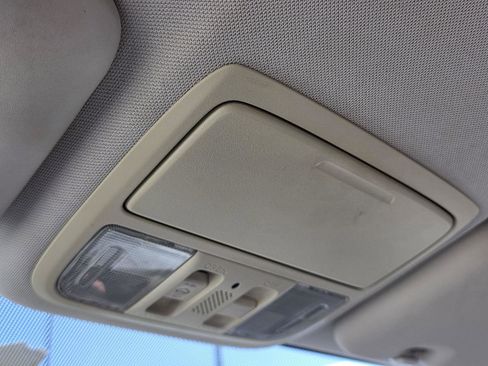 Used 2012 Honda CR-V EX image 24