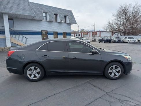 Used 2015 Chevrolet Malibu LS image 2