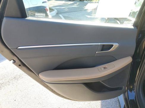 Used 2020 Hyundai Sonata Limited image 8