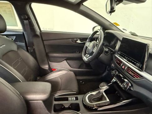 Used 2024 Kia Forte GT-Line FWD image 56