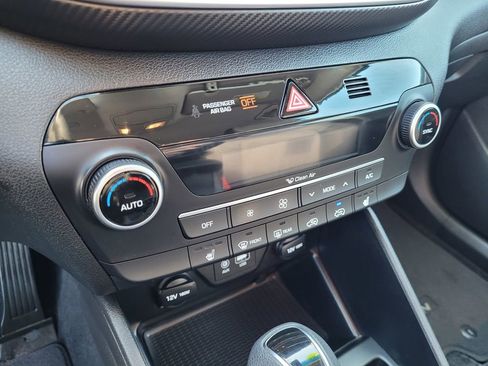 Used 2021 Hyundai Tucson SEL image 15