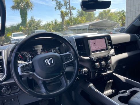 Used 2022 RAM 1500 Big Horn AWD/4WD image 8