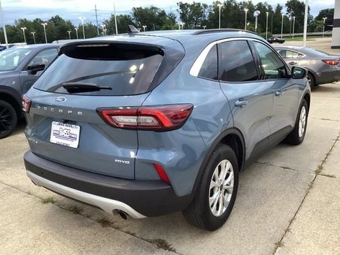 Used 2023 Ford Escape Active w/ Tech Pack #2 AWD/4WD image 10