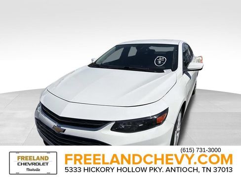 Used 2018 Chevrolet Malibu Hybrid FWD image 6