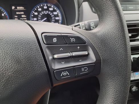 Used 2022 Hyundai Kona SEL image 27