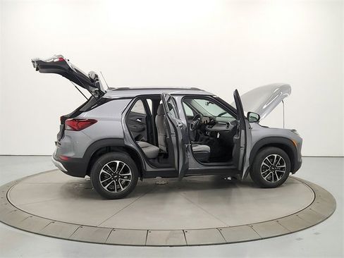 New 2026 Chevrolet TrailBlazer LT w/ Driver Confidence Package image 15