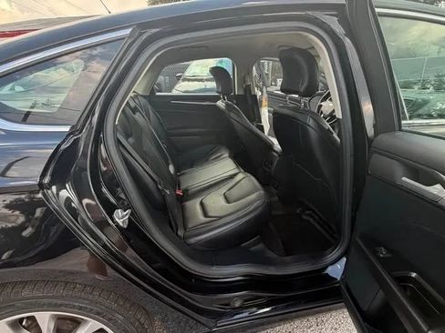 Used 2017 Ford Fusion Energi Titanium FWD image 14