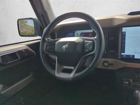 Used 2023 Ford Bronco Wildtrak AWD/4WD image 28