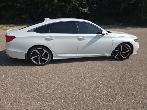Used 2019 Honda Accord Sport image 20