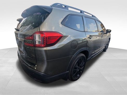 Used 2022 Subaru Ascent Onyx Edition image 2