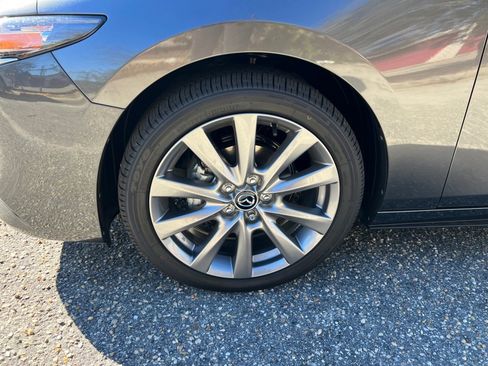 New 2026 MAZDA MAZDA3 2.5 S Sedan w/ Preferred Pkg image 27