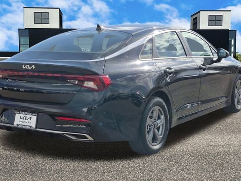 Used 2022 Kia K5 LXS image 6