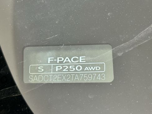 Used 2026 Jaguar F-PACE R-Dynamic S AWD/4WD image 17