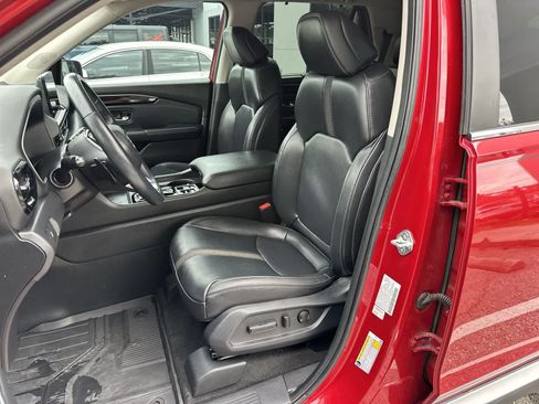 Used 2023 Honda Pilot EX-L image 3