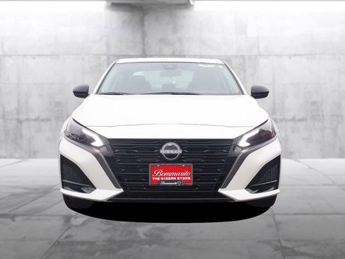 New 2026 Nissan Altima 2.5 SV AWD/4WD image 4
