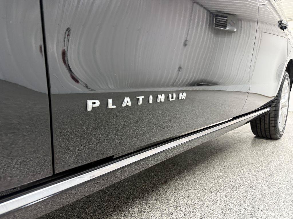 Used 2019 Ford Expedition Max Platinum AWD/4WD image 9