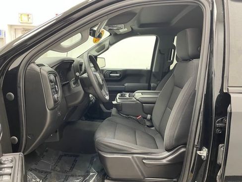 Used 2020 Chevrolet Silverado 1500 Custom w/ Custom Value Package image 7