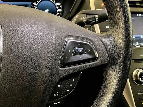 Used 2018 Lincoln MKC Premiere image 18