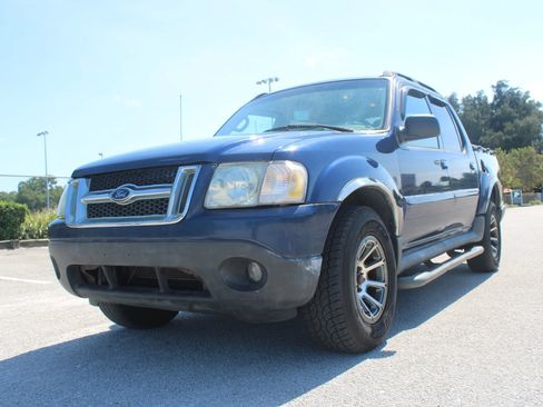 Used 2005 Ford Explorer Sport Trac XLT RWD image 4