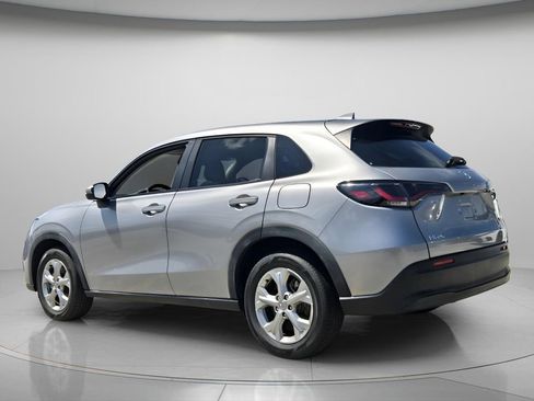 Certified 2023 Honda HR-V LX image 8