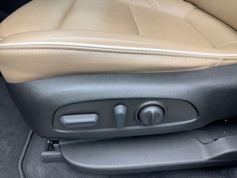 Certified 2023 Chevrolet Traverse Premier image 14