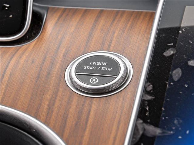 Used 2024 Mercedes-Benz C 300 Sedan image 23
