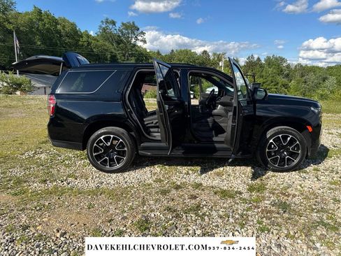 Used 2021 Chevrolet Tahoe RST w/ Luxury Package AWD/4WD image 46