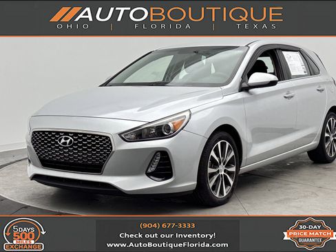 Used 2018 Hyundai Elantra GT FWD image 1